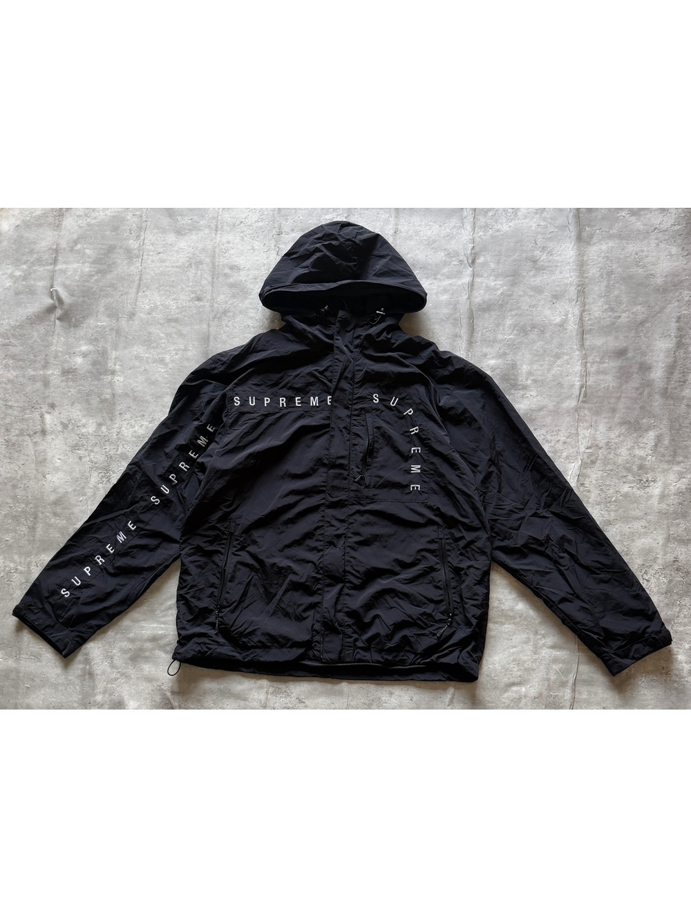 Supreme FW 20 Curve Logo Ripstop Jacket in Black Size Large